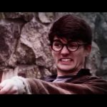 Resumo do Harry Potter em 60 segundos